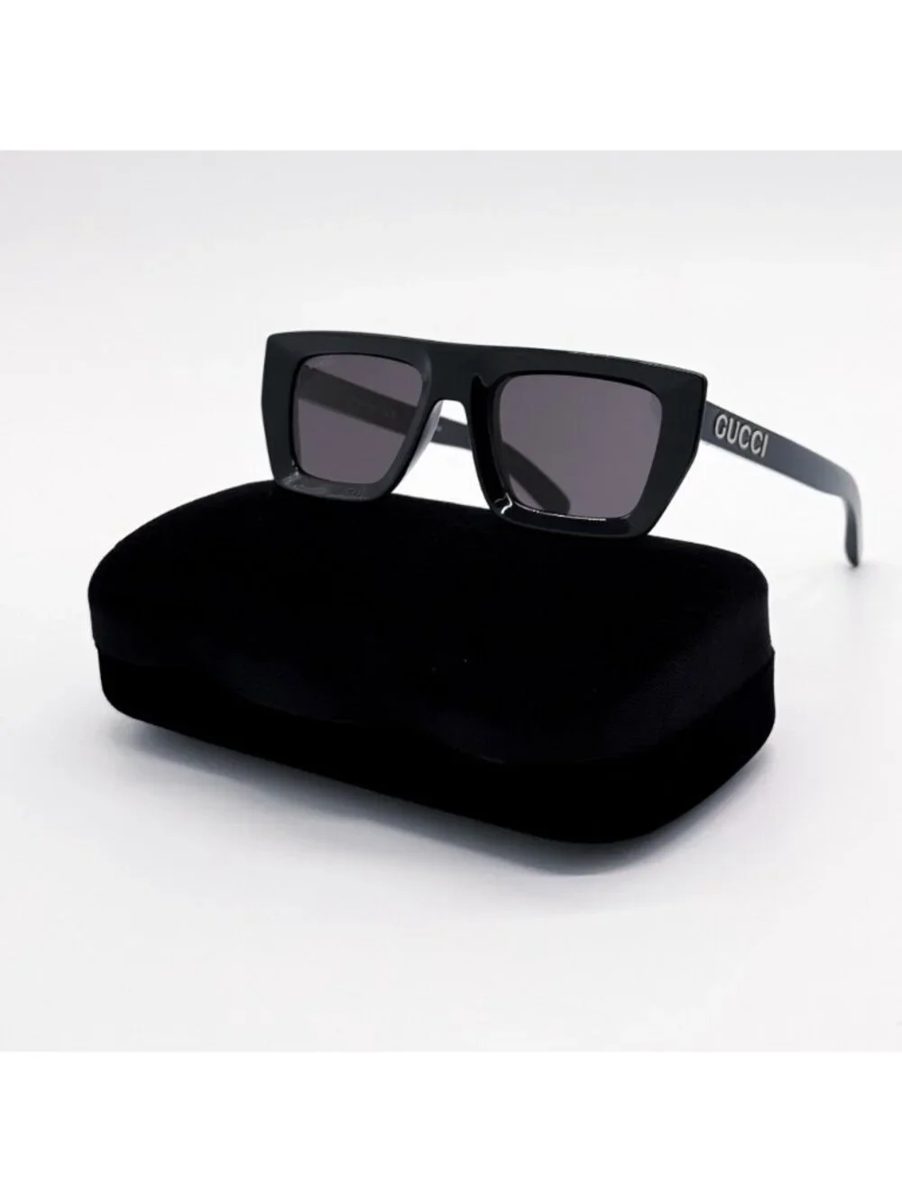 NEW Gucci Sunglasses GG1723S 001